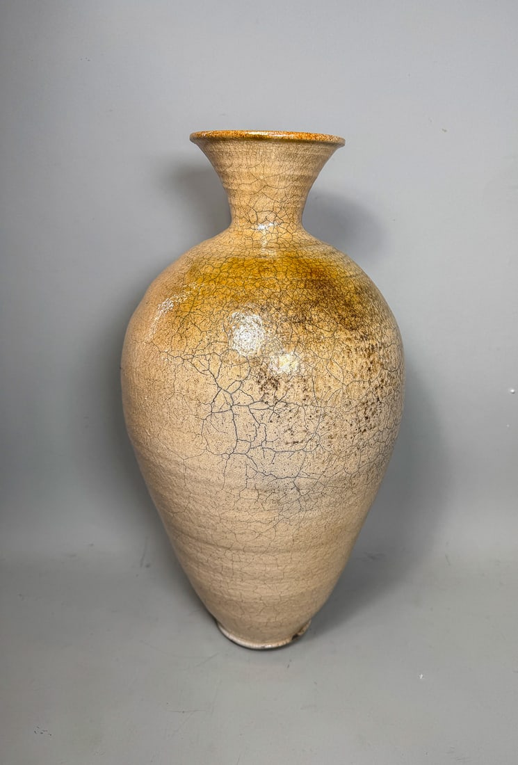 2 VINTAGE PAPERWEIGHT VASES, 8" TALL AND 6" TALL (1 of 5)