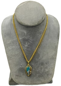A 14K GOLD PENDANT NECKLACE W/ LARGE OPAL AND 2 DIAMONDS, 13.72 GRAMS
