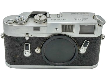 LEICA M4