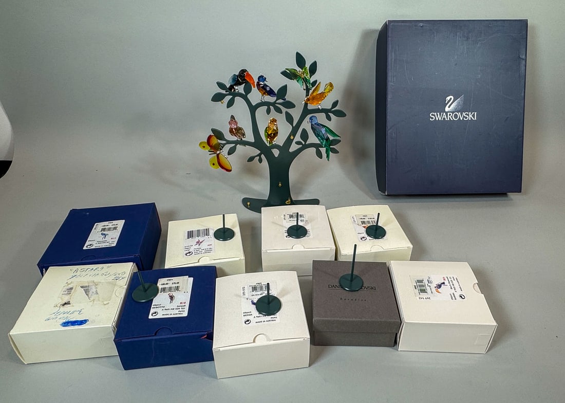 SWAROVSKI  " TREE DISPLAY W/8 BIRDS AND BUTTERFLYS" CRYSTAL FIGURINE W/ BOX 12X10X4 (1 of 7)