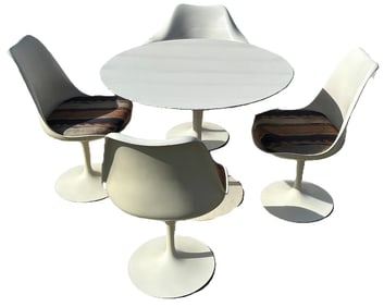 1960S EERO SAARIINEN FOR KNOLL KITCHEN TABLE W/ CHAIRS 36DX 30T