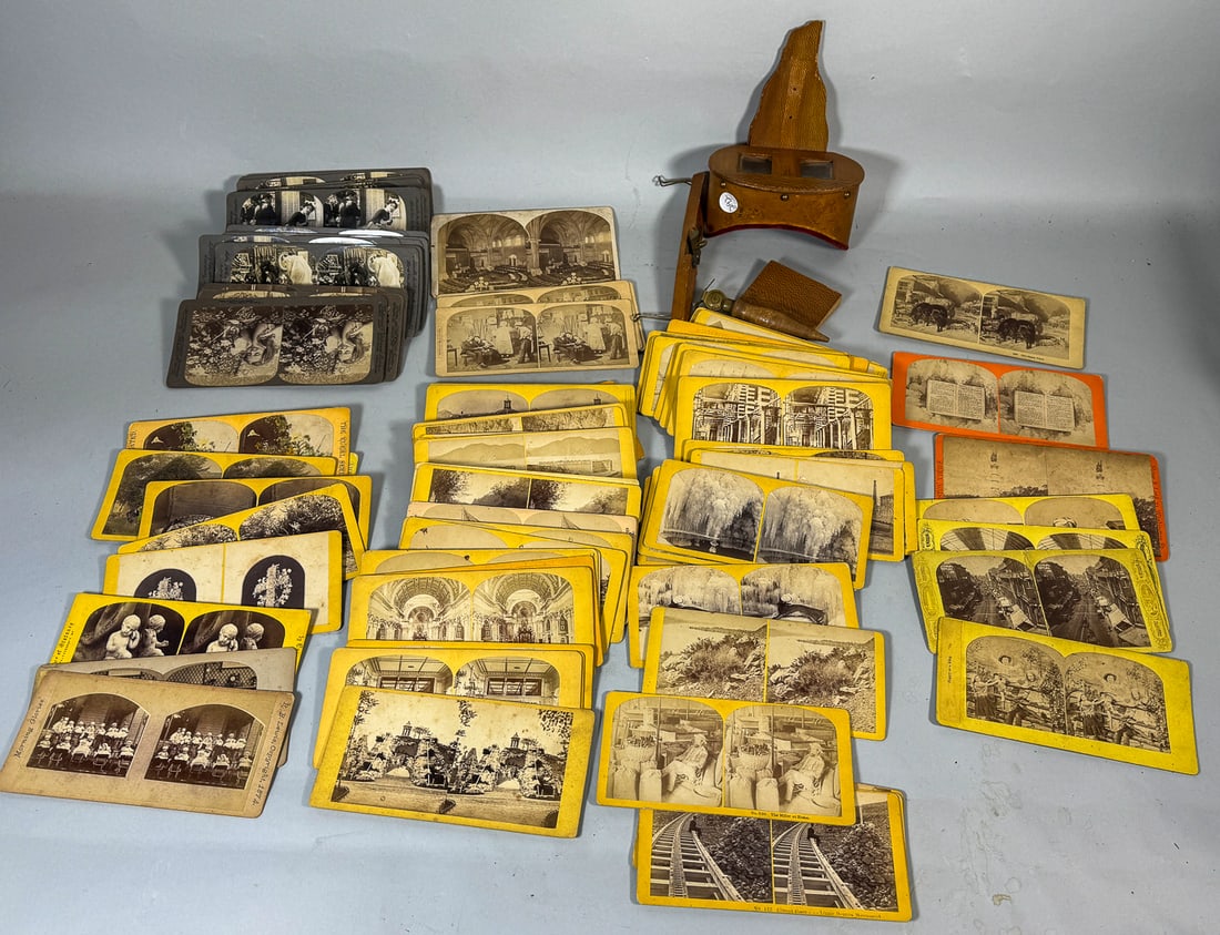A LARGE LOT OF ANTIQUE STEREOVIEWS AND AN AS IS VIEWER: A LARGE LOT OF ANTIQUE STEREOVIEWS AND AN AS IS VIEWER