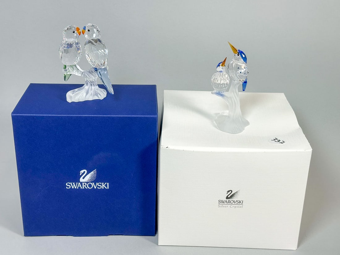 2 MEDIUM SWAROVSKI CRYSTAL BIRD GROUPS W/ BOXES, 3.5" AND 3.25" (1 of 6)
