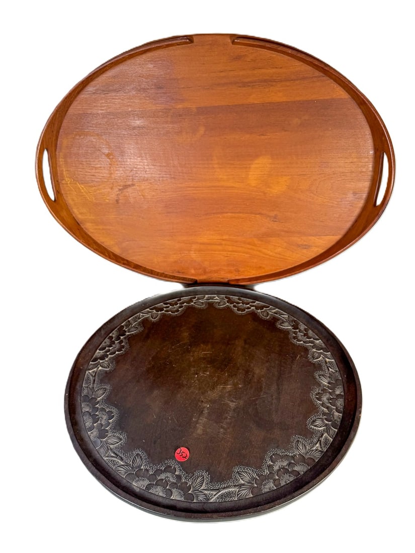 A LARGE DANSK TEAK SERVING TRAY AND A BLACK FOREST SERVING PLATTER, 26" X 19" AND 19" DIAMETER (1 of 6)