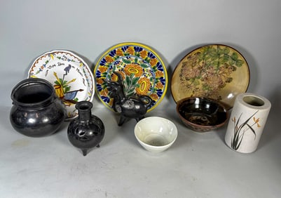 LOT OF MIDCENTURY POTTERY ITALIAN MAJOLICA AND MEXICAN POTTERY, 10" AND SMALLER