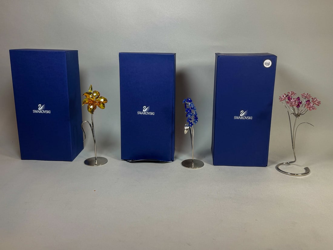 3 LARGE SWAROVSKI CRYSTAL FLOWERS W/ STANDS, 9" AND SMALLER (1 of 9)