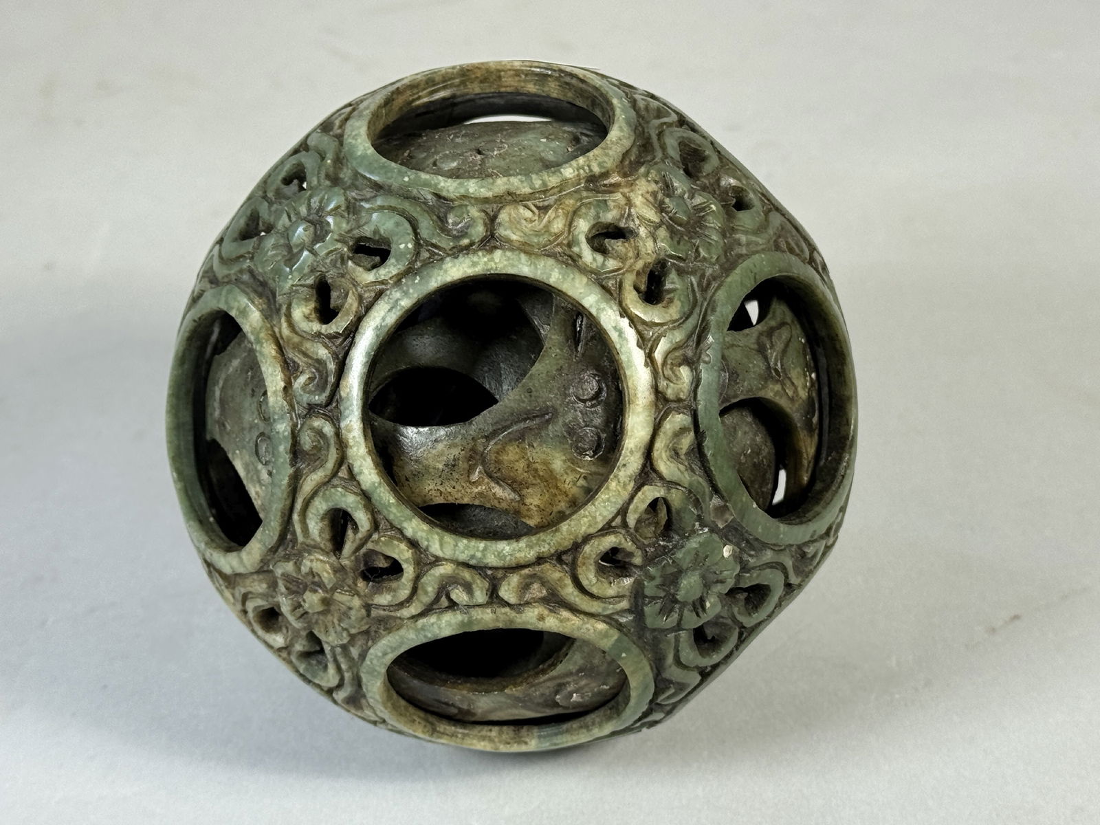 HARDSTONE OR JADE CARVED CHINESE PUZZLE BALL, 5" DIAMETER (1 of 3)