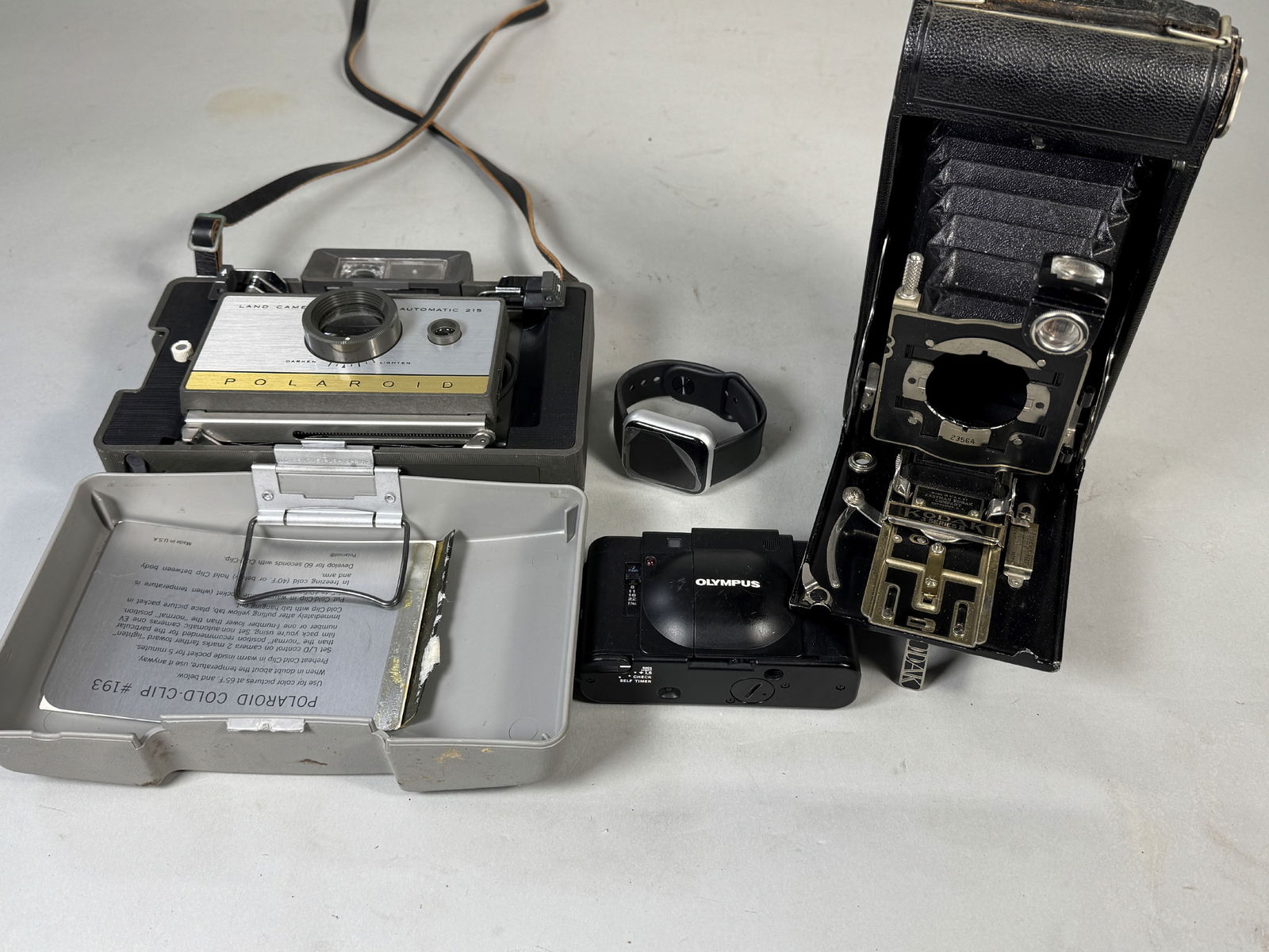 MISC CAMERA LOT (1 of 6)