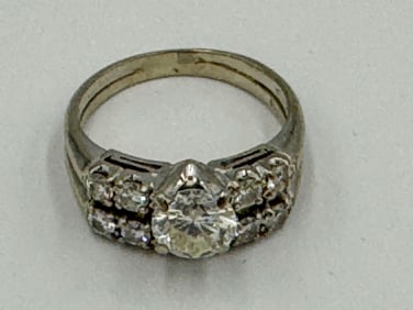 14K WHITE GOLD AND DIAMOND CONTESSA RING, 5.08 GRAMS