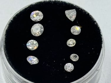 9 DIAMONDS, 1.9CT TOTAL