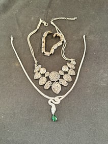 3 STERLING SIVLER NECKALCES