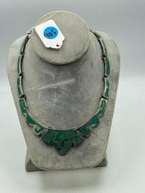 GREEN TURQOUISE AND STERLING SILVER NECKLACE