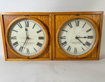 2 ? ELECTRIC OAK WALL CLOCKS, 16" X 16" X 5"