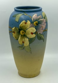 A WELLER POTTERY ARTIST SIGNED FLORAL VASE, TIMBERLAKE. 5" DIAMETER X 9" TALL