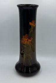 WELLER LOUWELSA ARTIST SIGNED LAMP BASE, 4" DIAMETER X 10.5" TALL