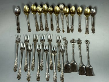 LARGE LOT OF VICTORIAN STERLING SILVER DEMITASSE SPOONS AND OLIVE FORKS, 11.54 OZT