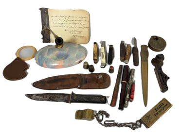 LOT OF INTERESTING SCULPTURAL AND DESKTOP ITEMS, 10" AND SMALLER