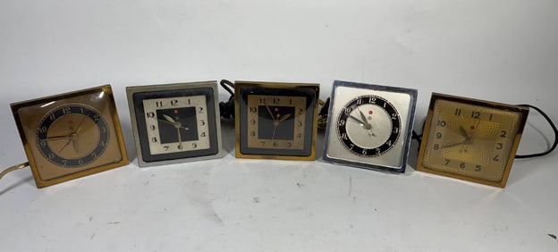 5 GE DECO CLOCKS, 8" X 5" AND SMALLER