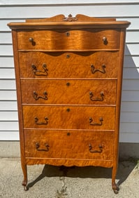BIRDSEYE MAPLE VENEERED VICTORIAN CHEST, 2 OVER 4