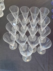 17 MURANO CARLO MORETTI COCKTAIL GLASSES, 3" DIAMETER X 5.5" TALL