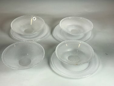 SEVEN PIECES KOSTA BODA "LIMELIGHT" BOWLS AND PLATES 8" DIAMETER PLATES AND 6.5" X 2.25" BOWLS