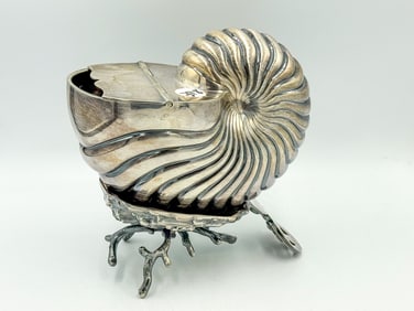A 19TH CENTURY NAUTILUS FORM SPOON WARMER WITH HALLMARKS 6.25" X 4" X 7"