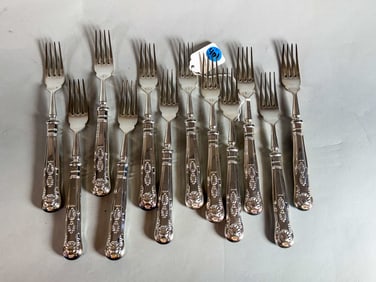 TWELVE ENGLISH STERLING SILVER FORKS, 662 GRAMS
