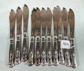 10 ENGLISH STERLING SILVER KNIVES, 849 GRAMS