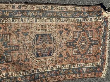 ANTIQUE PERSIAN AREA RUG