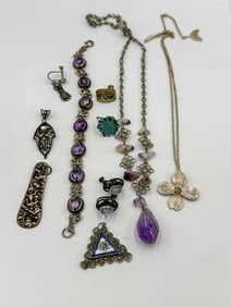 A LOT OF STERLING SILVER JEWELRY