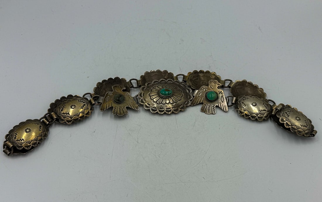 VINTAGE 1940S SILVER AND GREEN TURQOUISE CONCHA BELT (1 of 6)