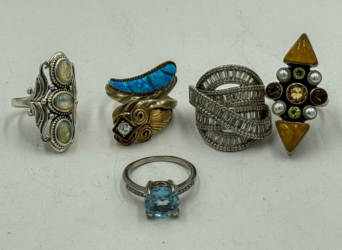 5 VERMEIL AND GEMSTONE RINGS: 5 VERMEIL AND GEMSTONE RINGS
