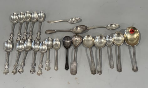STERLING SIVLER SPOON LOT