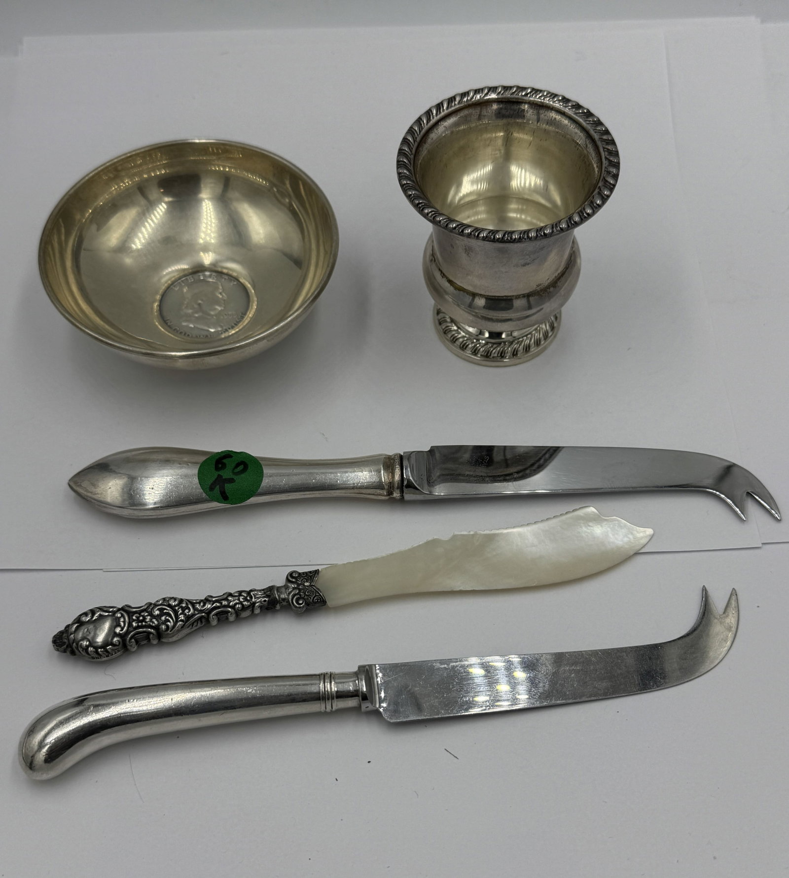 STERLING SILVER: STERLING SILVER, 98.7 GRAMS EXC. KNIVES