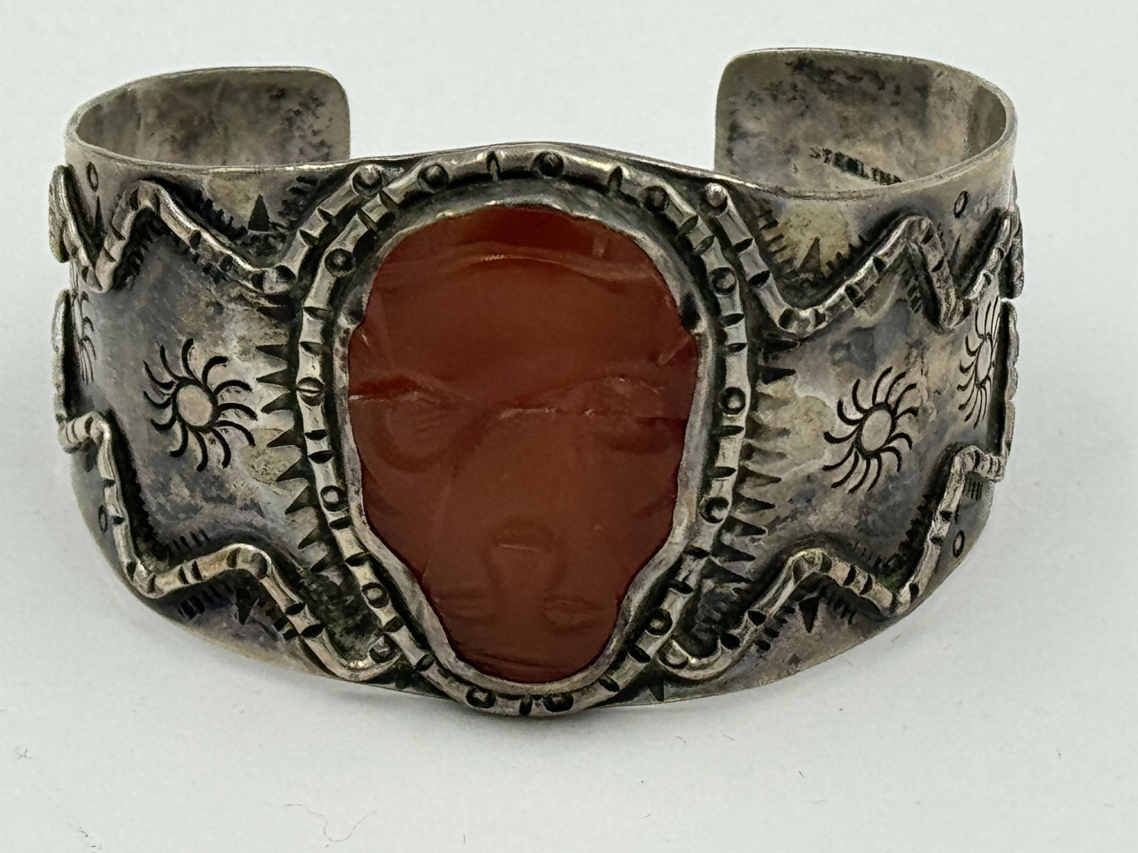 JO MICHELS STERLING SILVER CUFF W/ CARVED CARNELIAN: JO MICHELS STERLING SILVER CUFF W/ CARVED CARNELIAN, 52.3 GRAMS