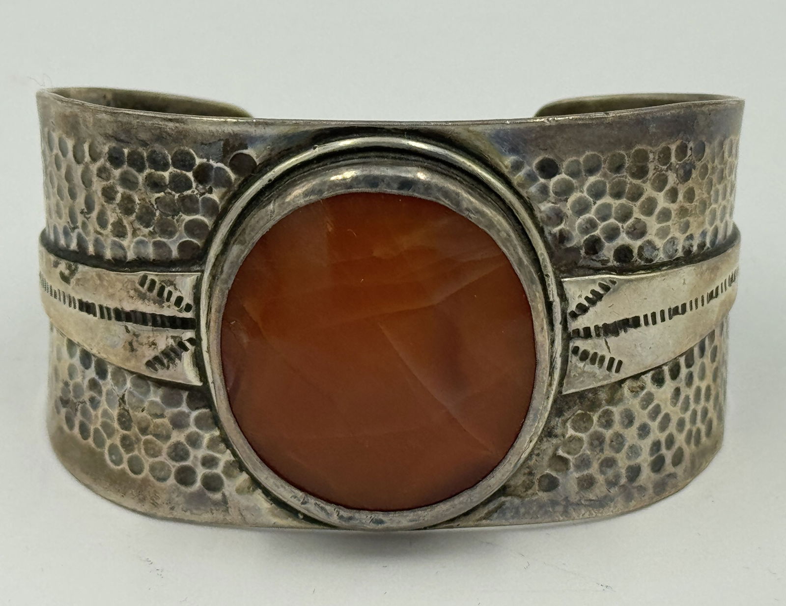 JO MICHELS STERLING SILVER CUFF W/ CARVED CARNELIAN: JO MICHELS STERLING SILVER CUFF W/ CARVED CARNELIAN, 59.2 GRAMS