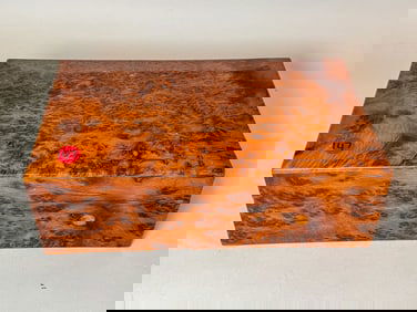 A BURLWOOD JEWELRY BOX WITH KEYS, 12.5" X 7.5" X 4.5"