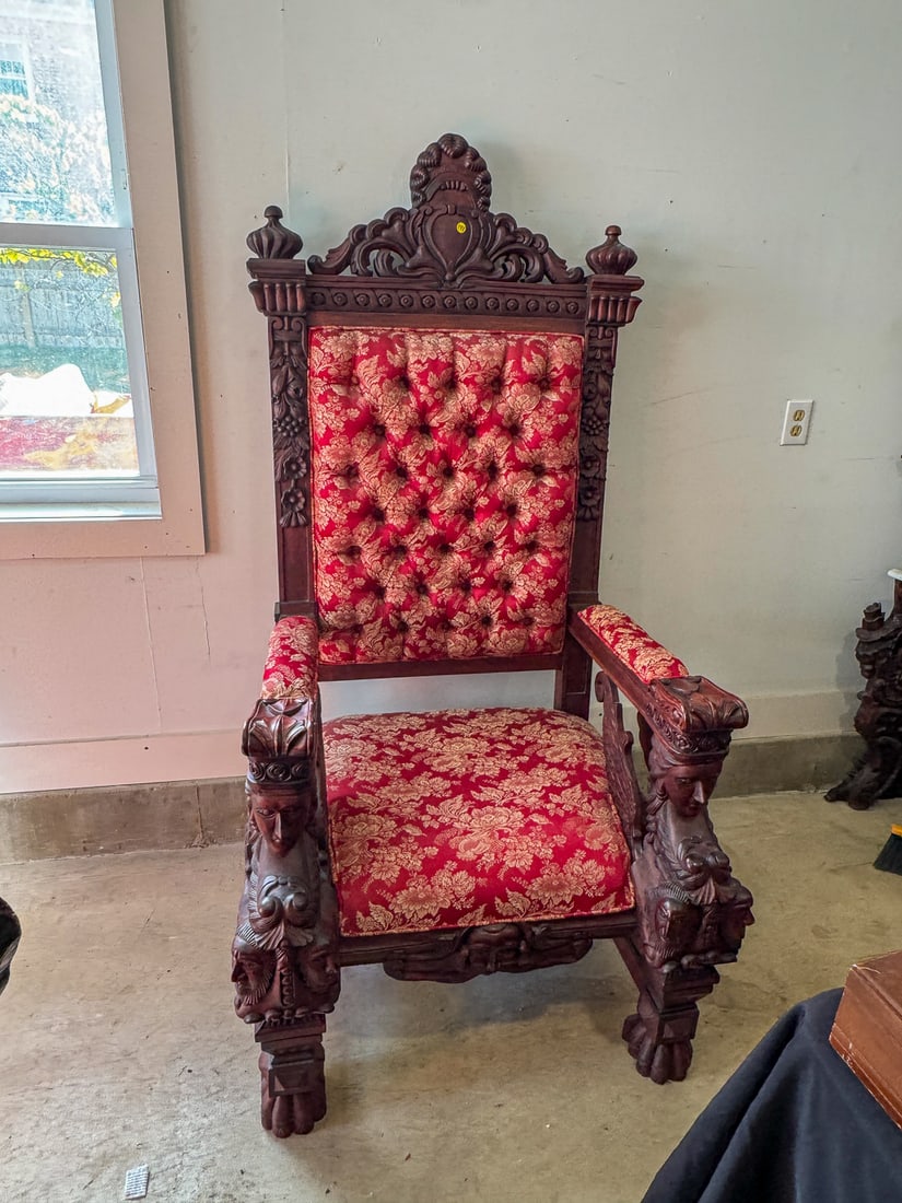 A HEAVILY CARVED MAHOGANY THRONE CHAIR, 68" X 32" X 33" (1 of 7)