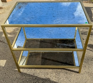 A HOLLYWOOD REGENCY 3 TIERED LIQOUR SHELF, 30" X 20" X 28"