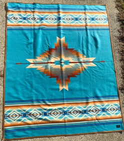 VINTAGE PENDLETON BEAVER STATE BLANKET, 65" X 78"