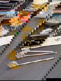 LOT OF INTERESTING TABLE ITEMS, HOFFRITZ, DALWEY, PIERRE GALMAIN,PETROSIAN, ETC. 7" AND SMALLER