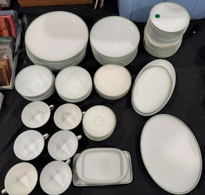 SERVICE FOR 8 FURSTENBERG CHINA, 14" AND SMALLER