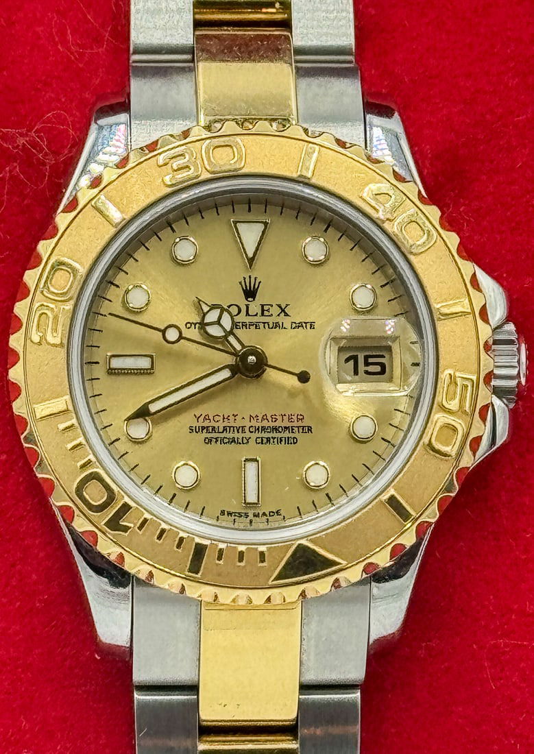 A LADIES ROLEX YACHT-MASTER WATCH: A LADIES ROLEX YACHT-MASTER WATCH