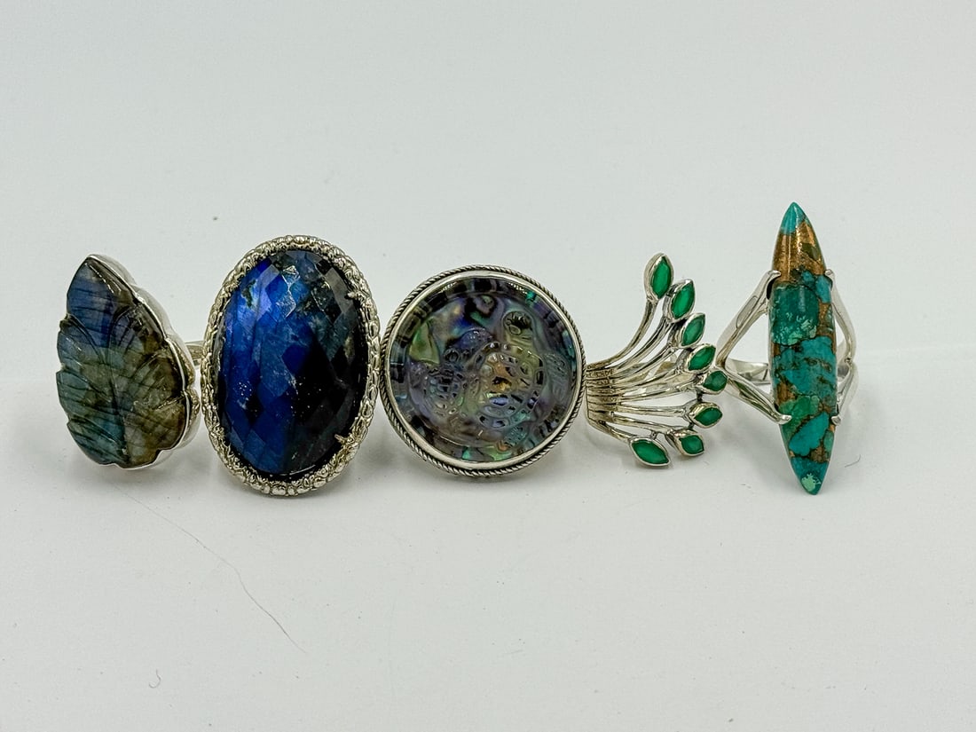 5 STERLING SILVER AND GEMSTONE RINGS (1 of 6)