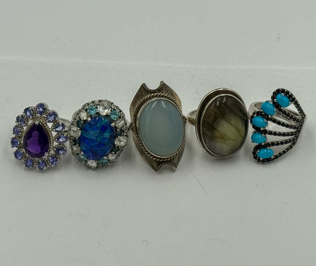 5 STERLING SILVER AND GEMSTONE RINGS (1 of 7)