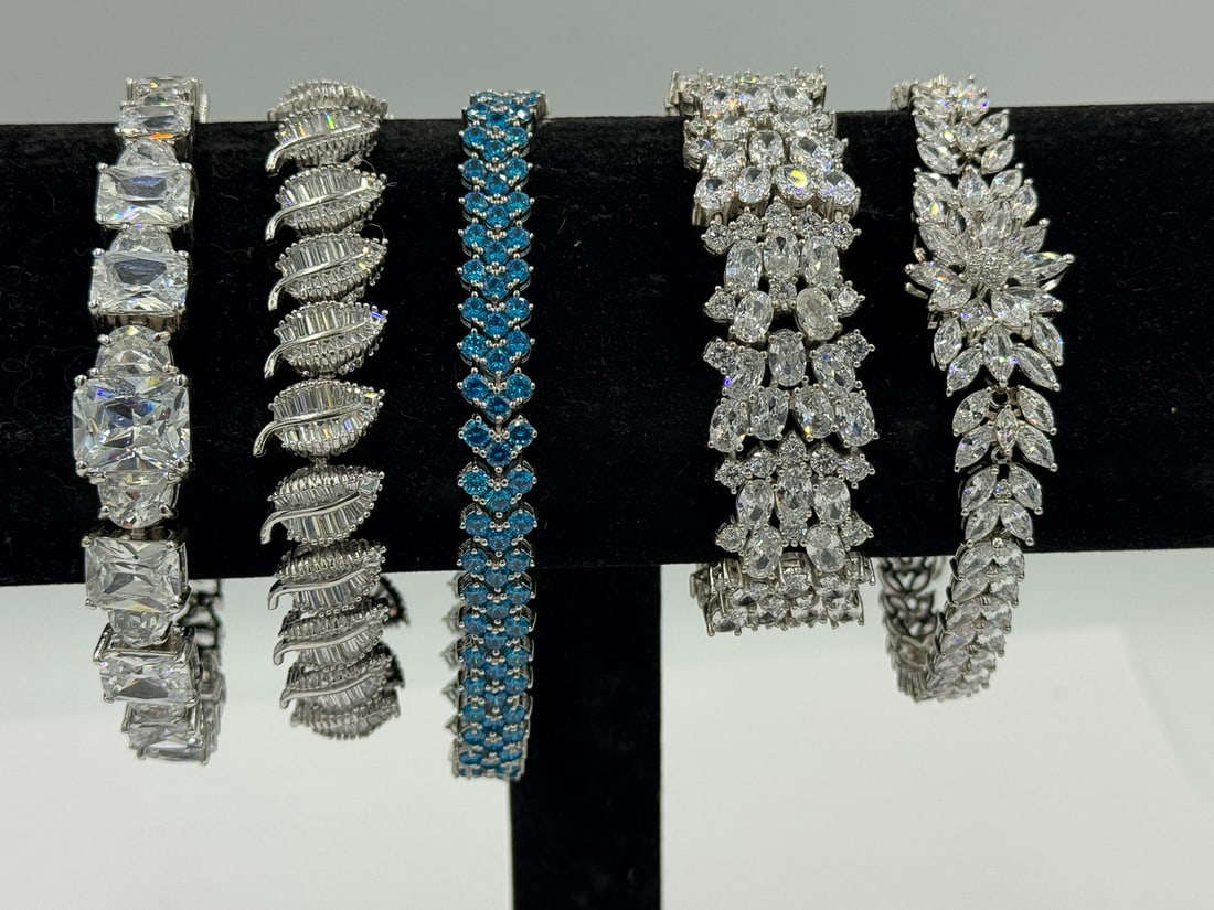 5 STERLING SILVER BRACELETS (1 of 3)