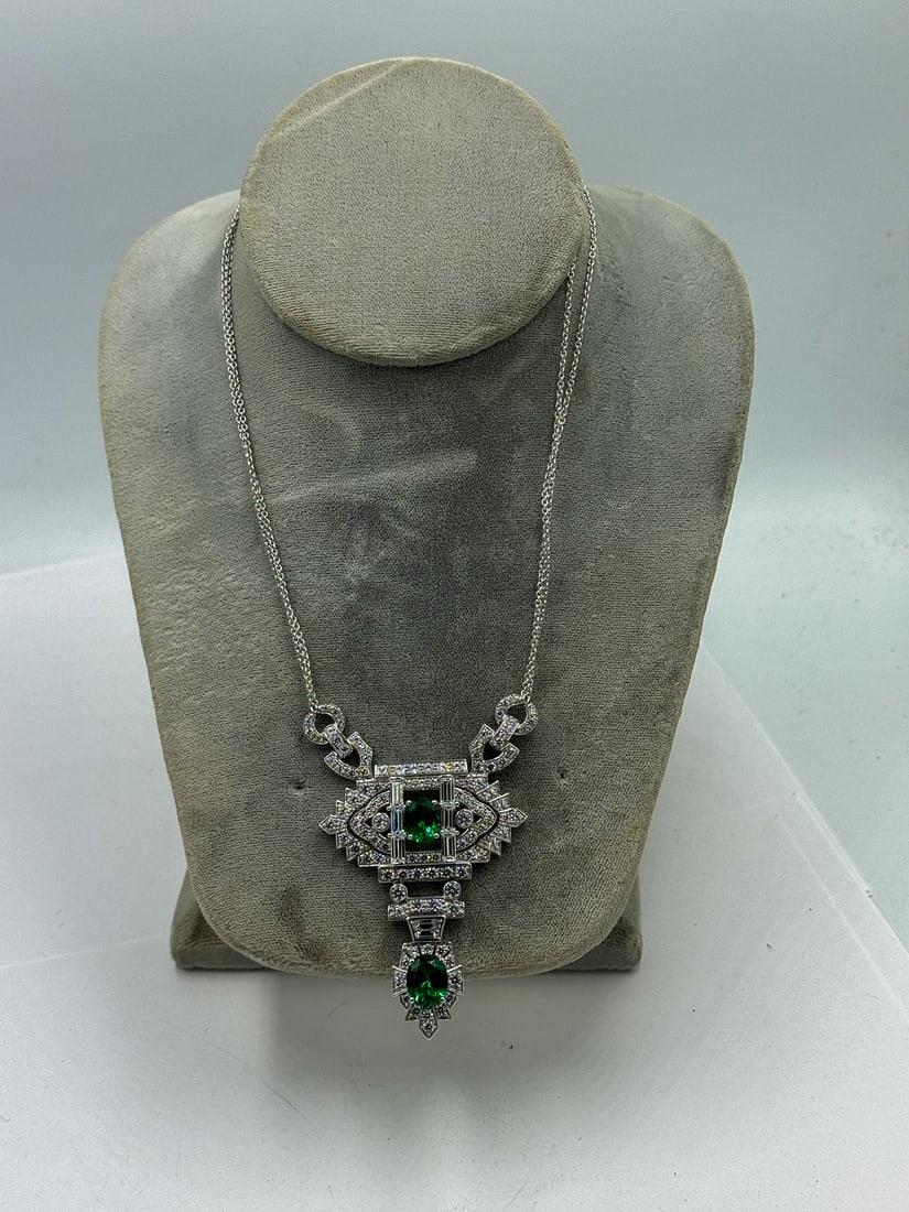 STERLING SILVER ART DECO NECKLACE: STERLING SILVER ART DECO NECKLACE