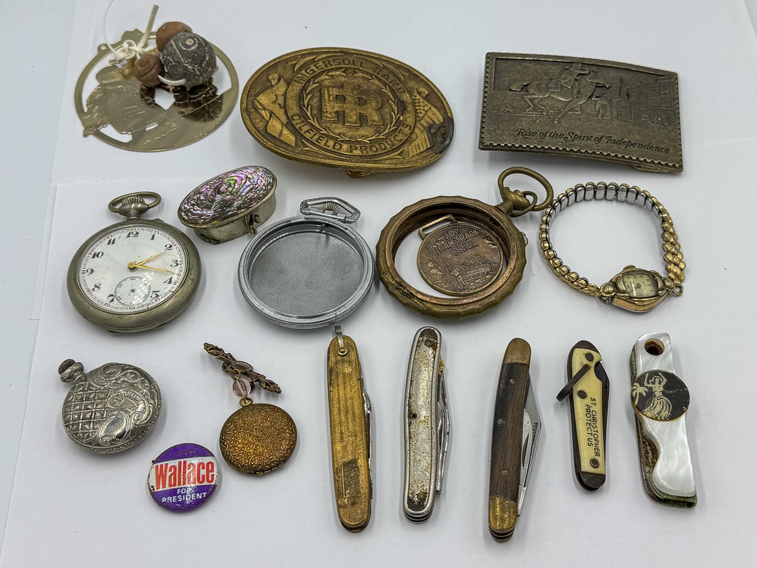 WATCHES, BELT BUCKLES, AND POCKET KNIVES (1 of 5)