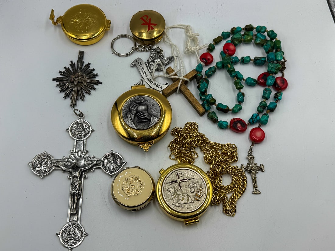 LOT OF ROSARY BOXES, CROSSES, ETC. (1 of 9)
