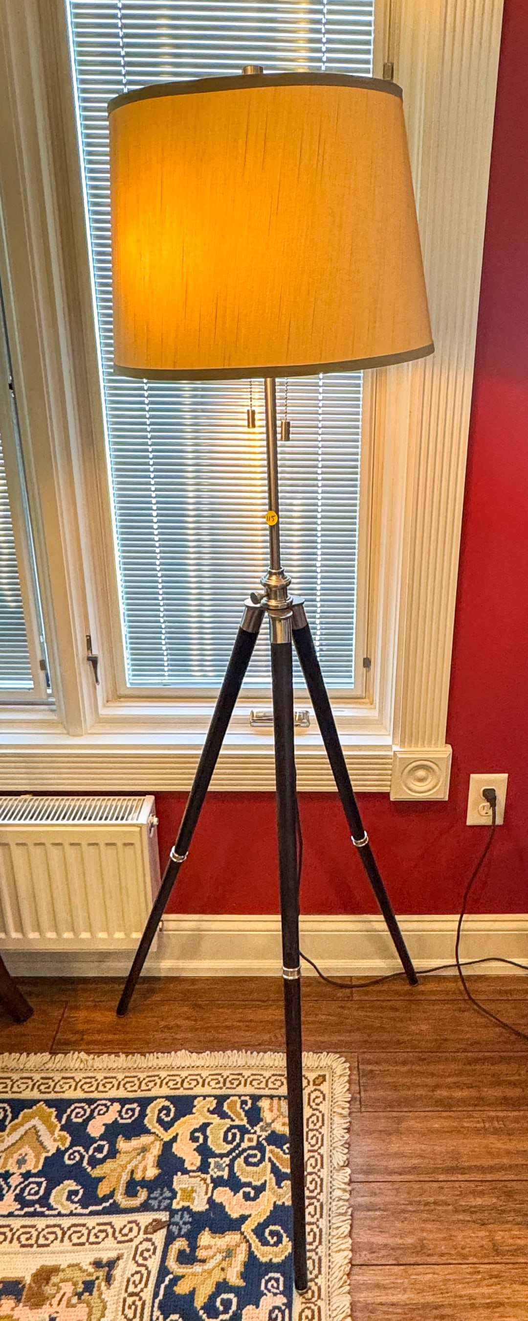 NICE CONTEMPORARY DESIGNER TRIPOD LAMP, 63" (1 of 4)